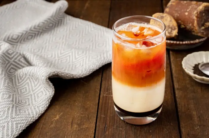 Minuman Khas Malaysia yang Cocok untuk Menemani Petualangan Anda