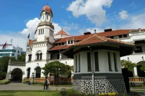 Wisata Sejarah di Jawa Tengah yang Menawarkan Warisan Budaya